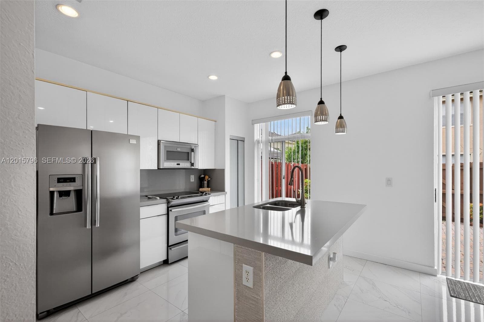 11248 NW 56th St, Doral FL 33178 — 11