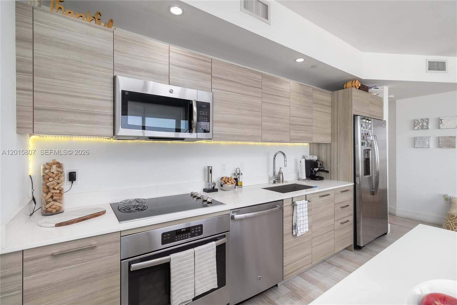 121 NE 34th St # 2509, Miami FL 33137 — 7