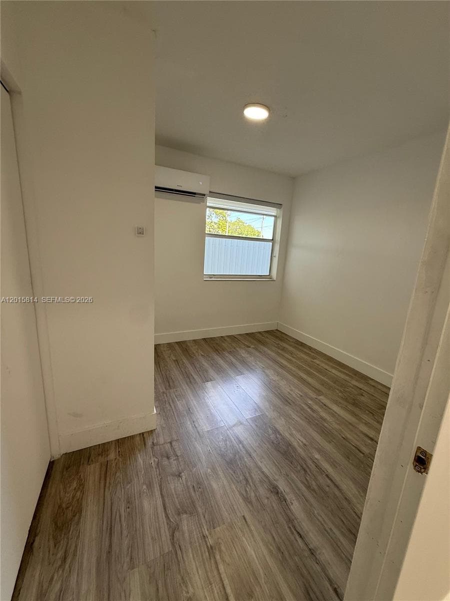 1760 NW 84th St, Miami FL 33147 — 17