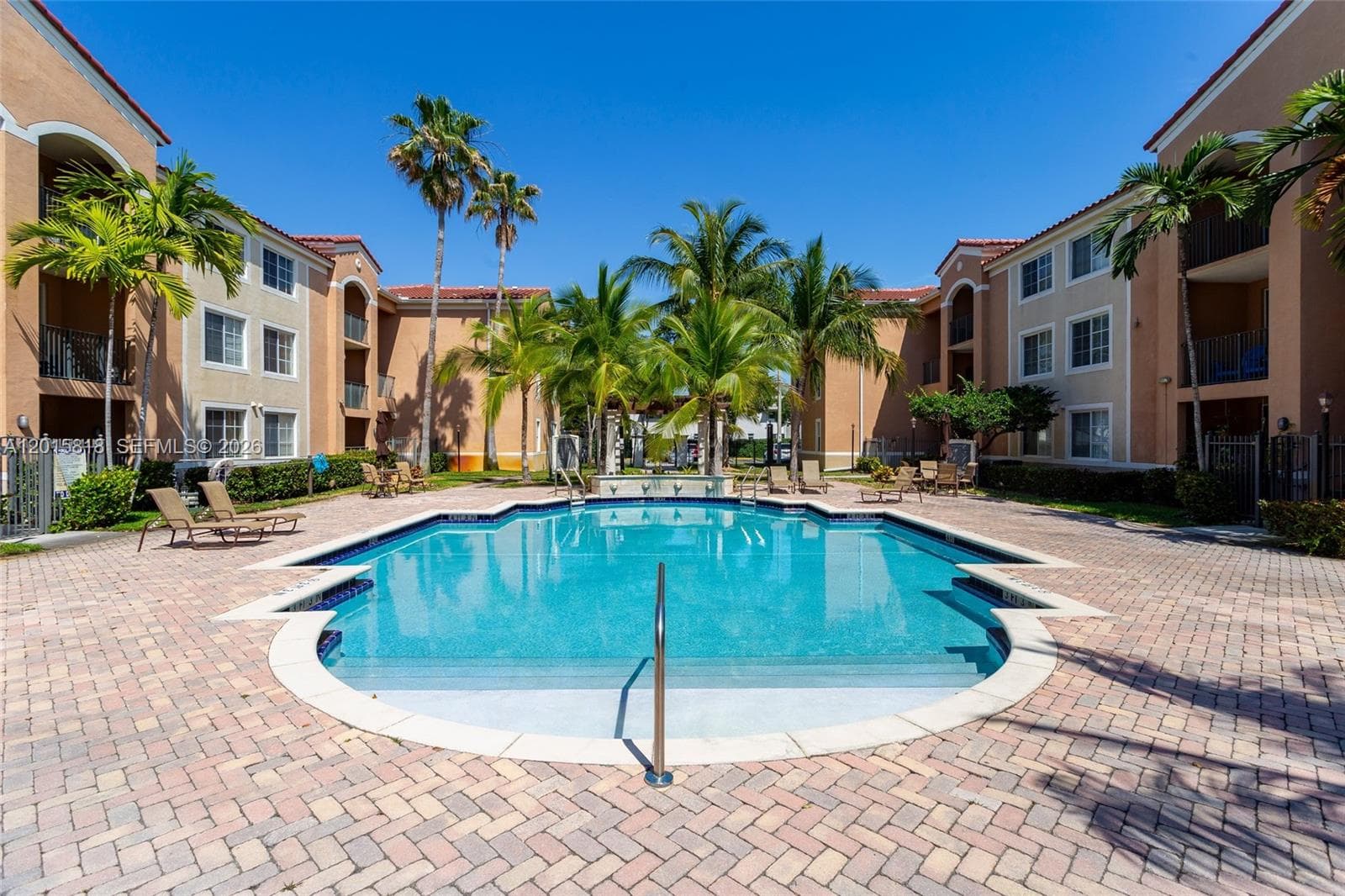 6861 SW 44th St # 109, Miami FL 33155 — 23