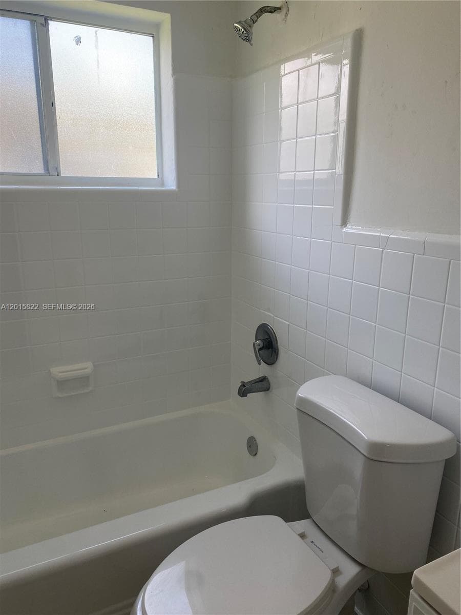 14305 NE 6th Ave # 1, North Miami FL 33161 — 4