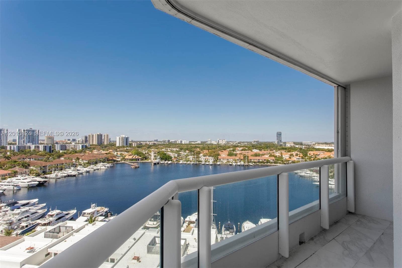 21055 Yacht Club Dr # 1409, Aventura FL 33180 — 10