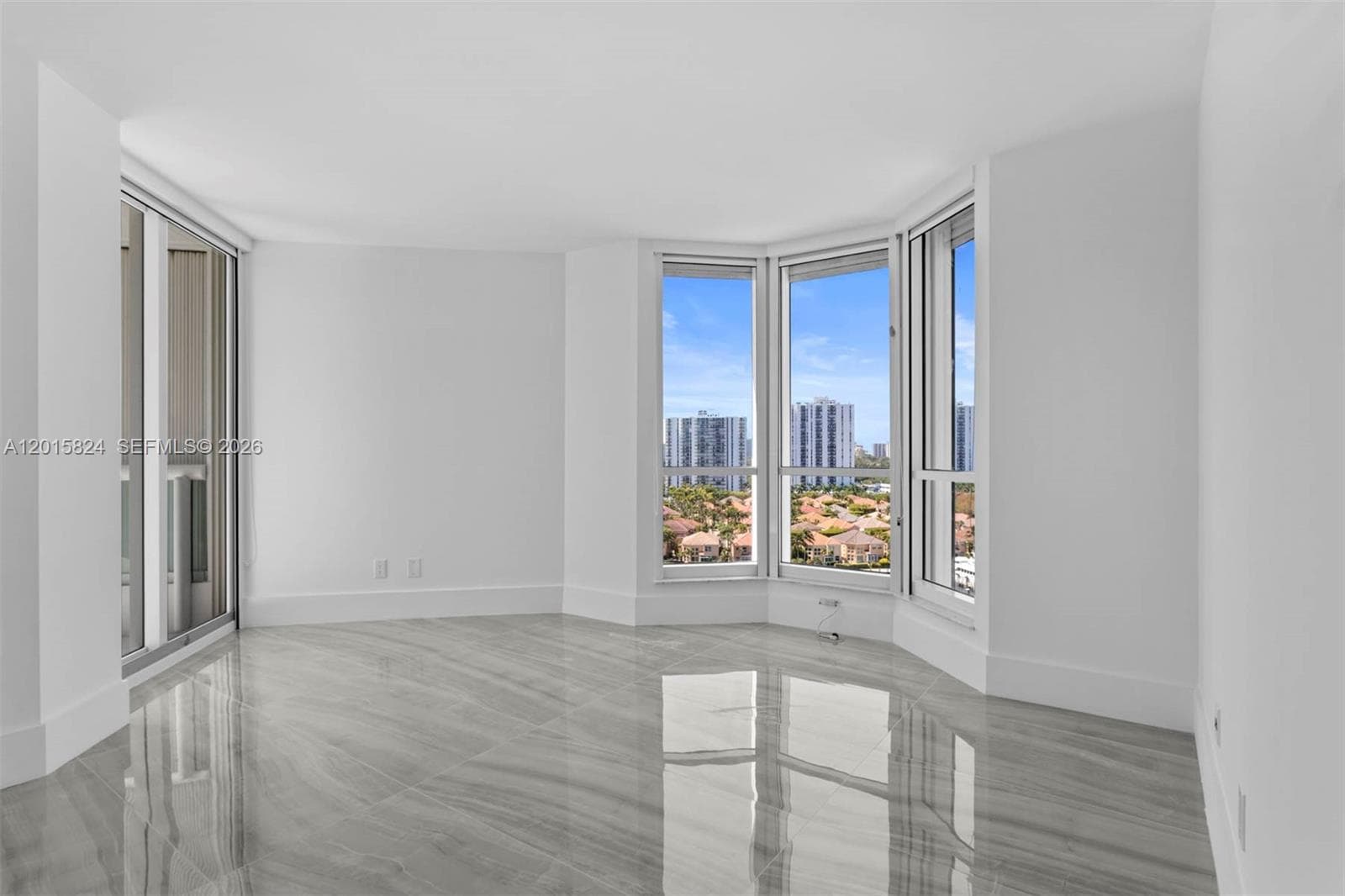 21055 Yacht Club Dr # 1409, Aventura FL 33180 — 33