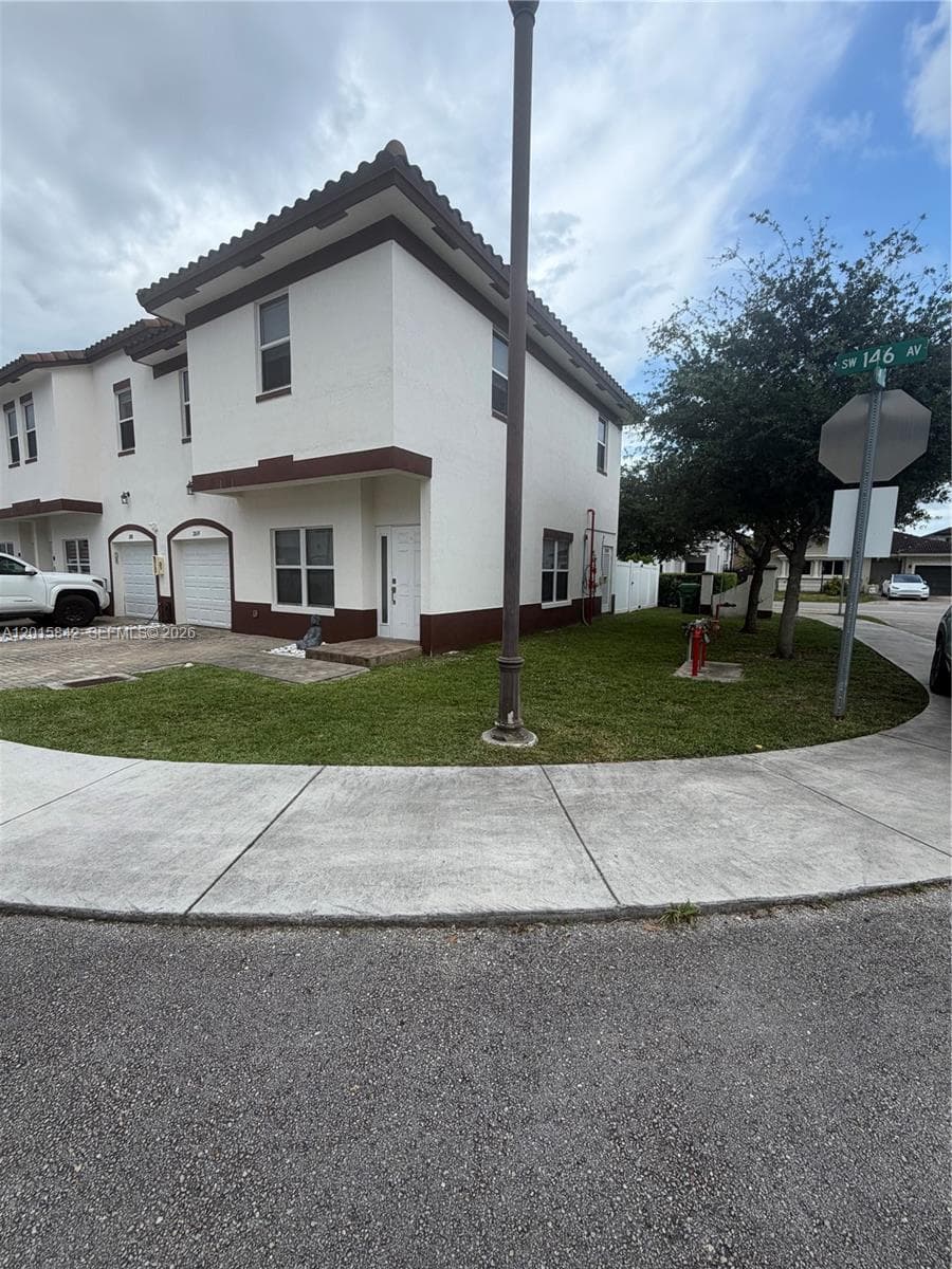 2824 SW 145th Ct # 2824, Miami FL 33175 — 100