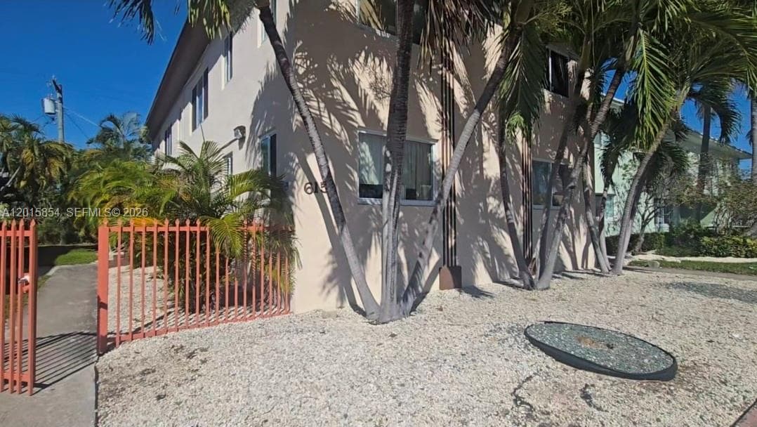 615 82nd St # 1, Miami Beach FL 33141 — 26