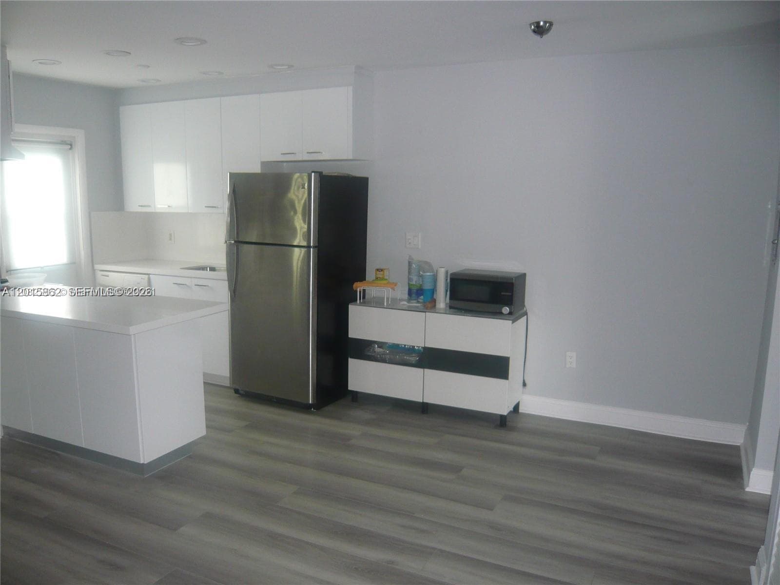 363 Washington # 34, Miami Beach FL 33139 — 8
