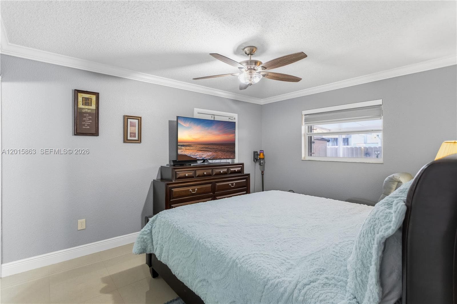 5471 W 27th Ct, Hialeah FL 33016 — 13