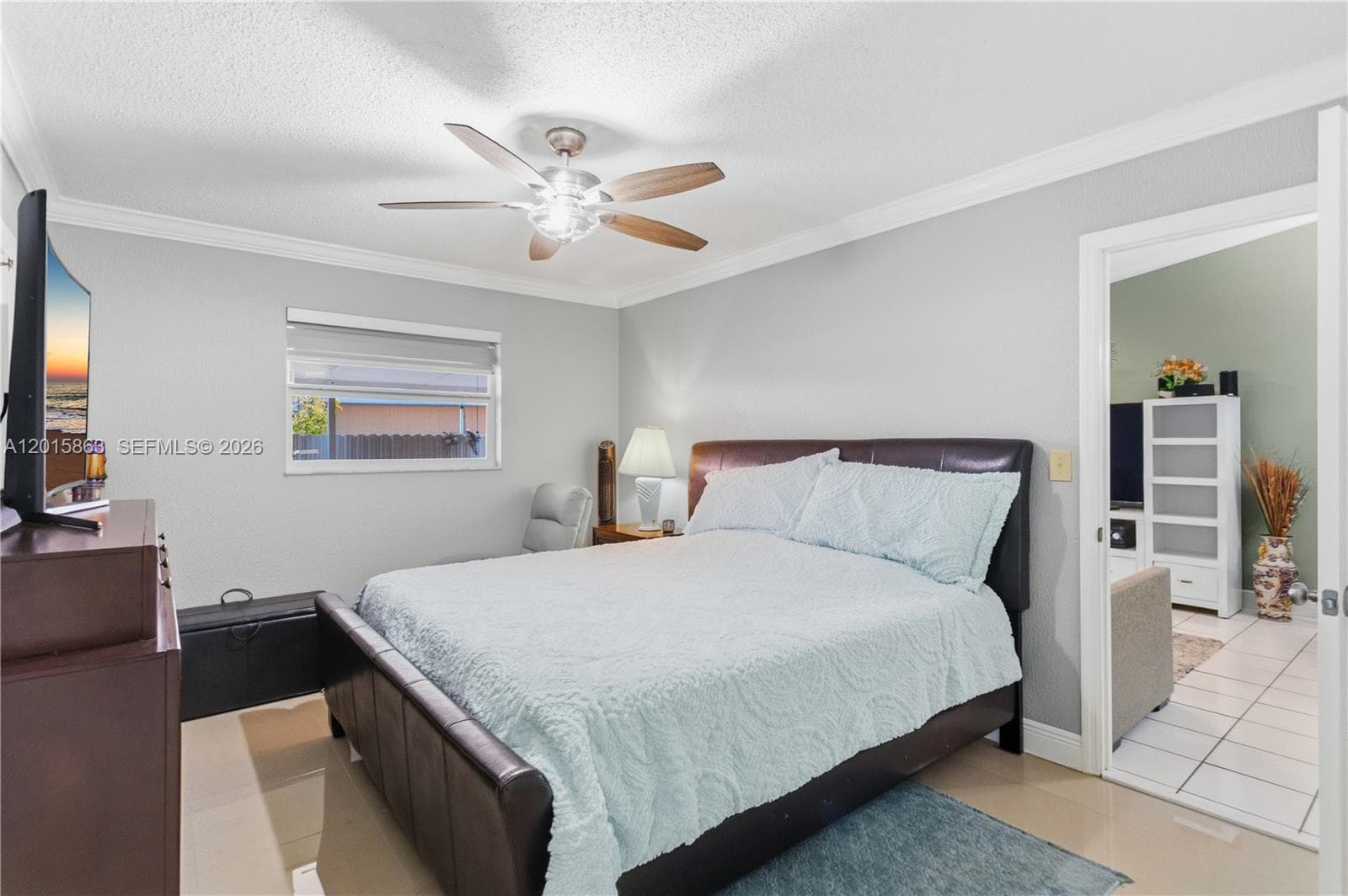 5471 W 27th Ct, Hialeah FL 33016 — 12