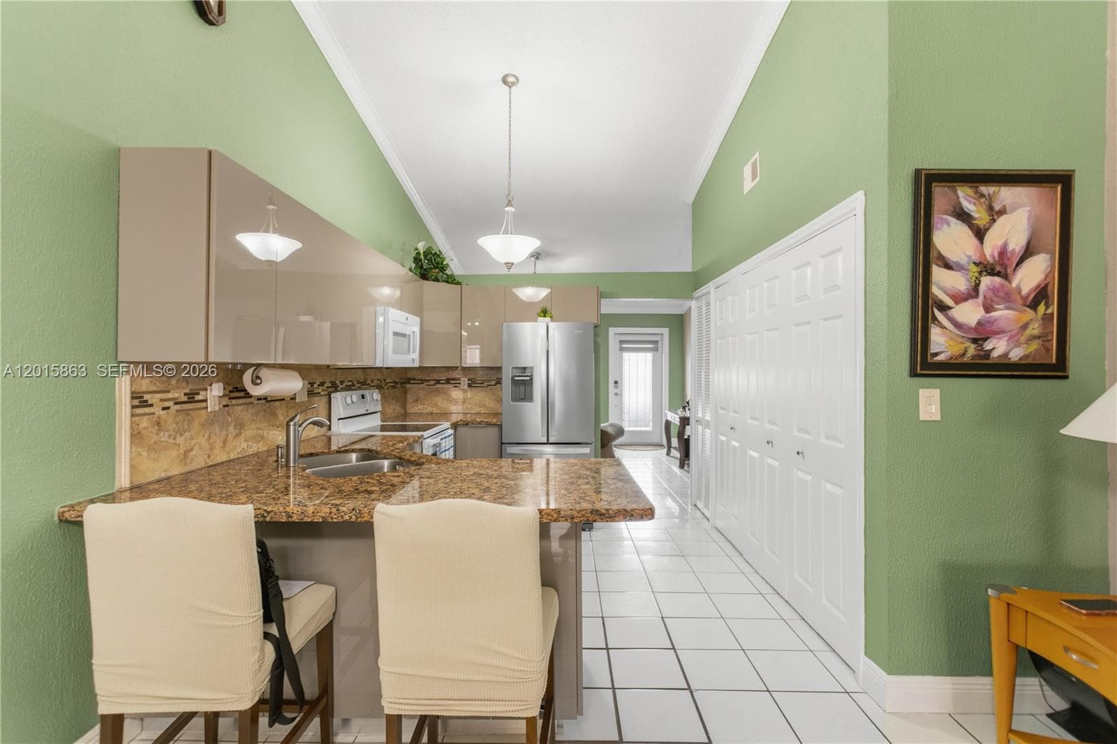 5471 W 27th Ct, Hialeah FL 33016 — 7