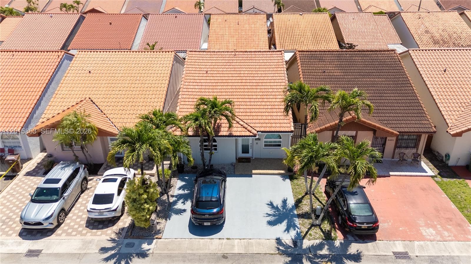 5471 W 27th Ct, Hialeah FL 33016 — 25