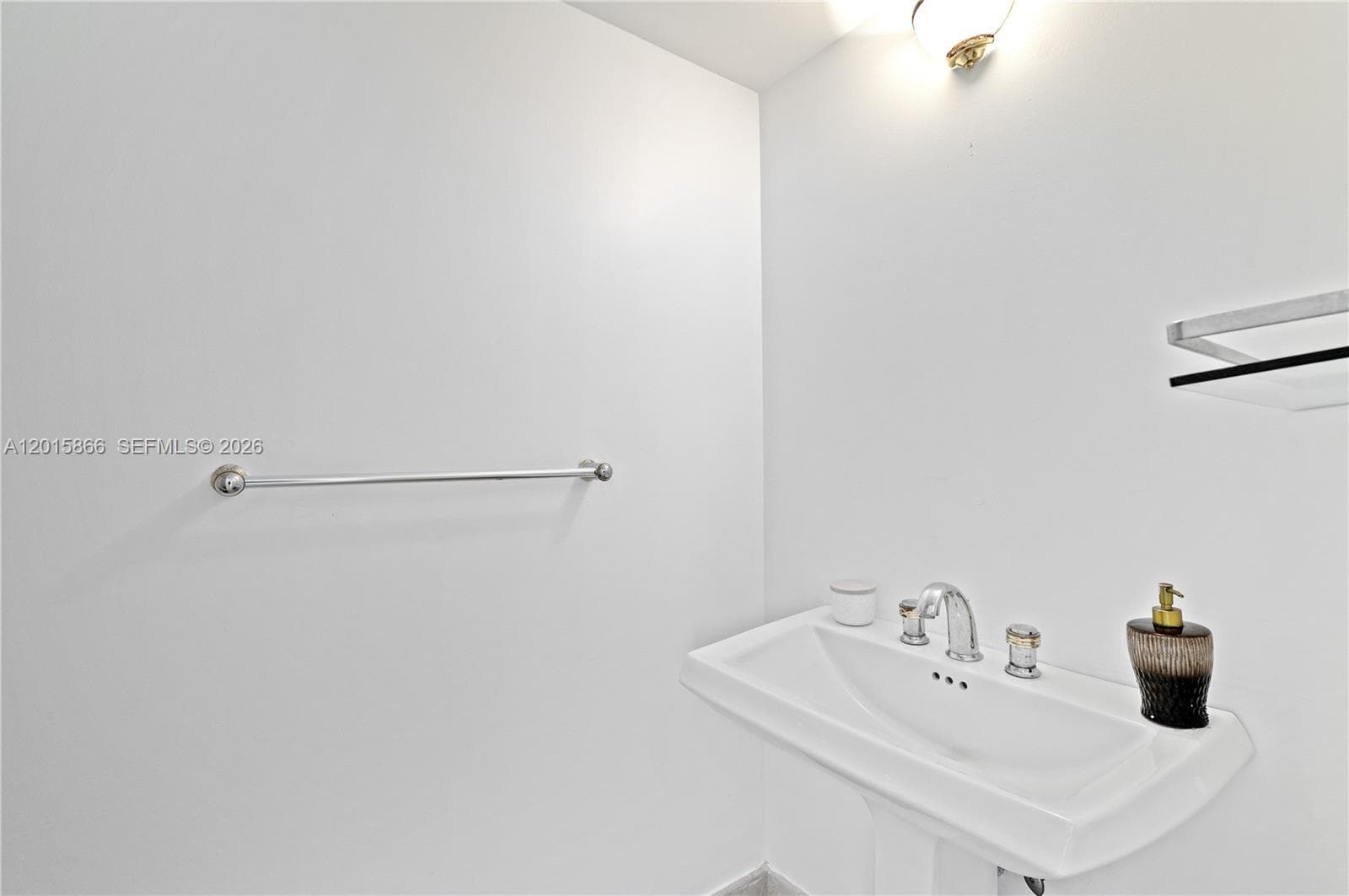 8925 Collins Ave # 9J, Surfside FL 33154 — 8