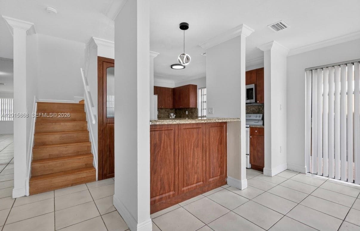 6904 NW 169th St # 145F, Hialeah FL 33015 — 9