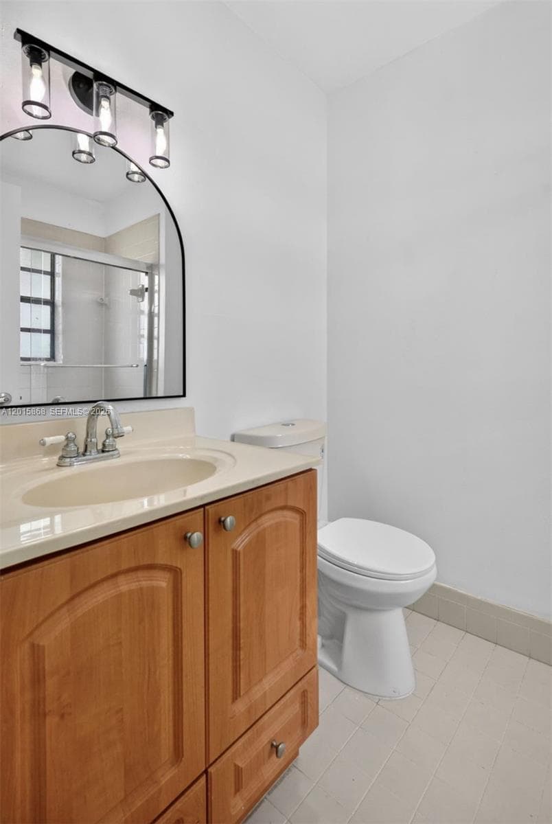 6904 NW 169th St # 145F, Hialeah FL 33015 — 21