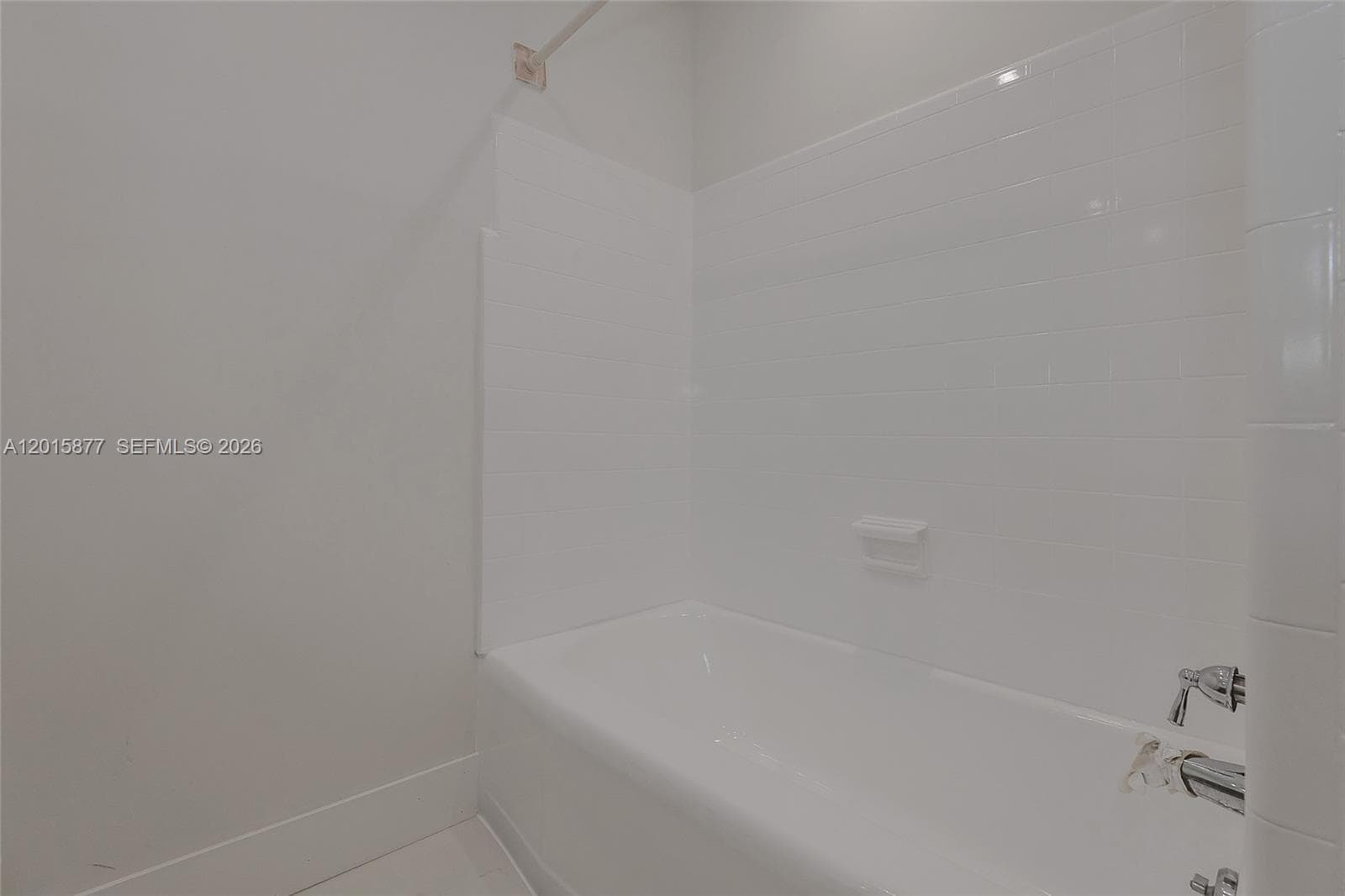 12725 SW 80th Ave, Pinecrest FL 33156 — 23