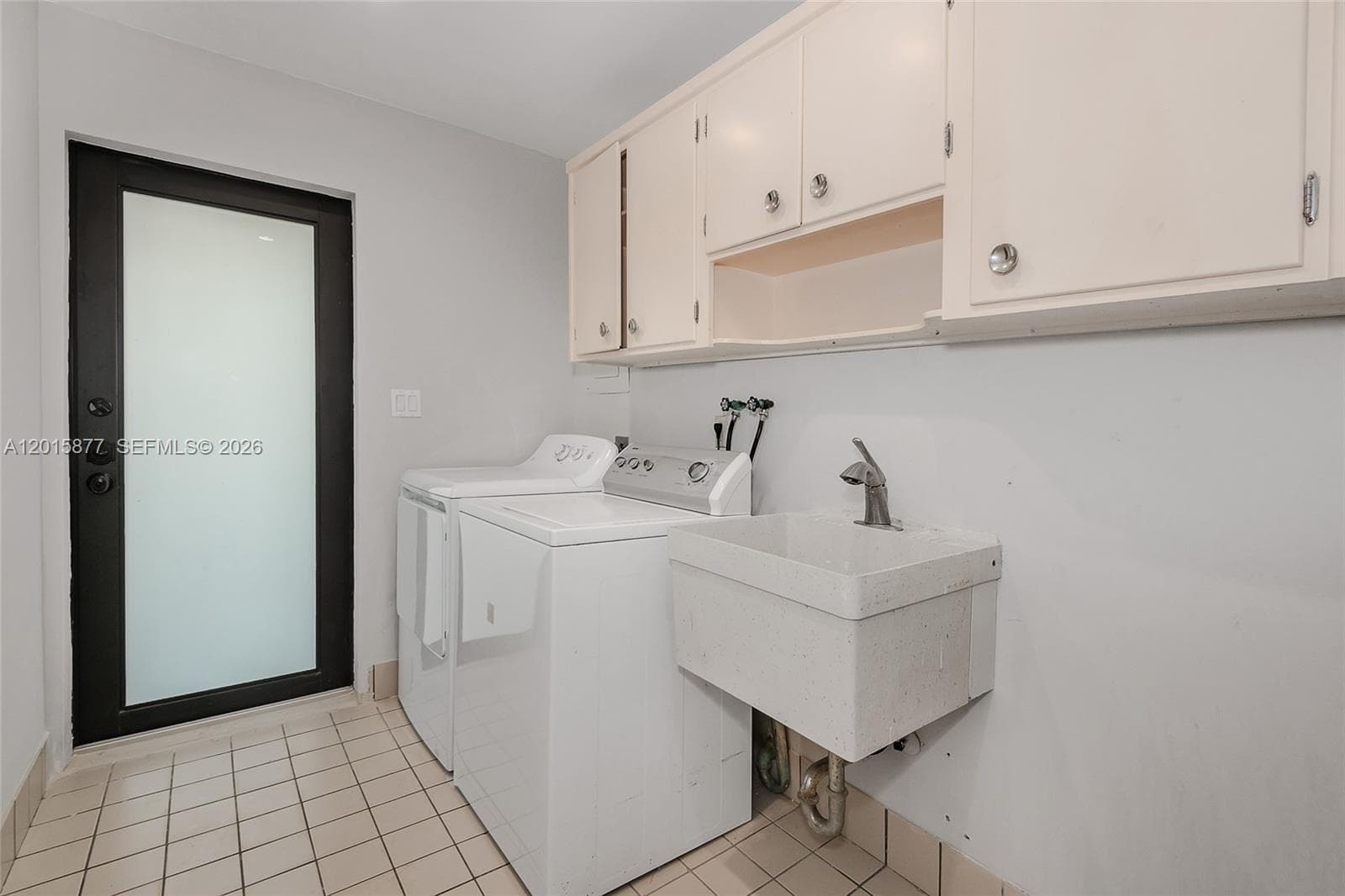 12725 SW 80th Ave, Pinecrest FL 33156 — 33