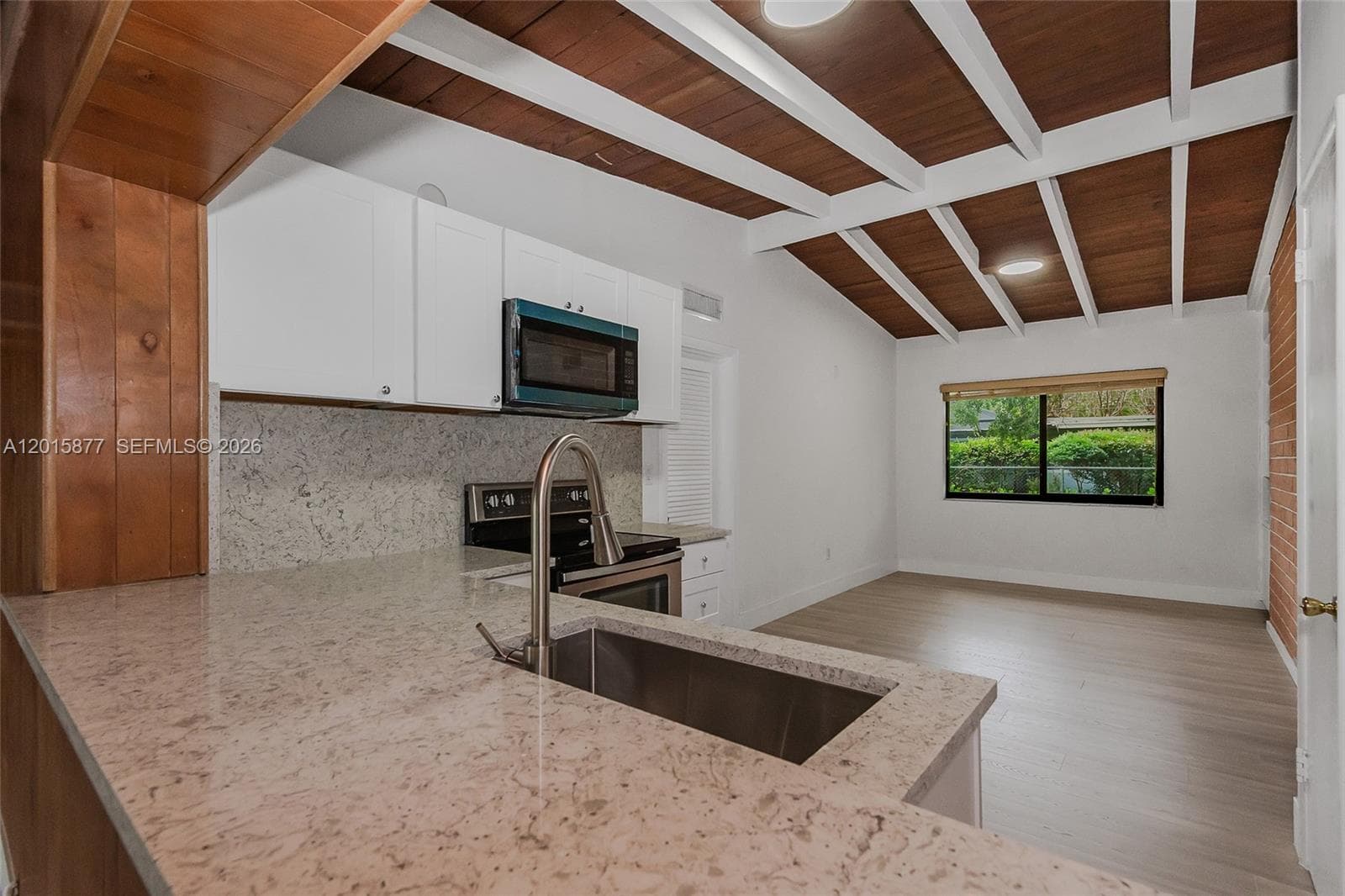 12725 SW 80th Ave, Pinecrest FL 33156 — 15