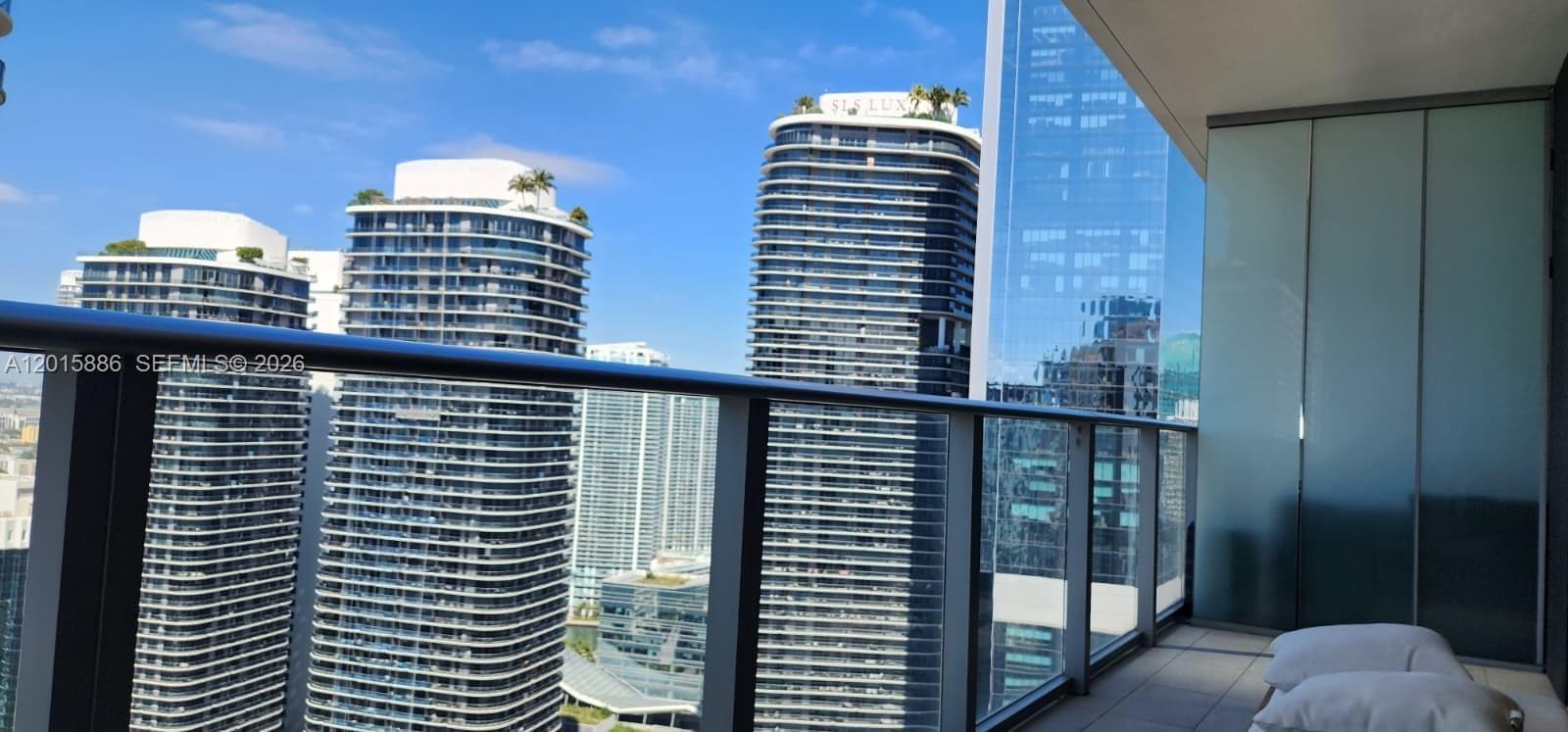 1010 Brickell Ave # 4208, Miami FL 33131 — 14