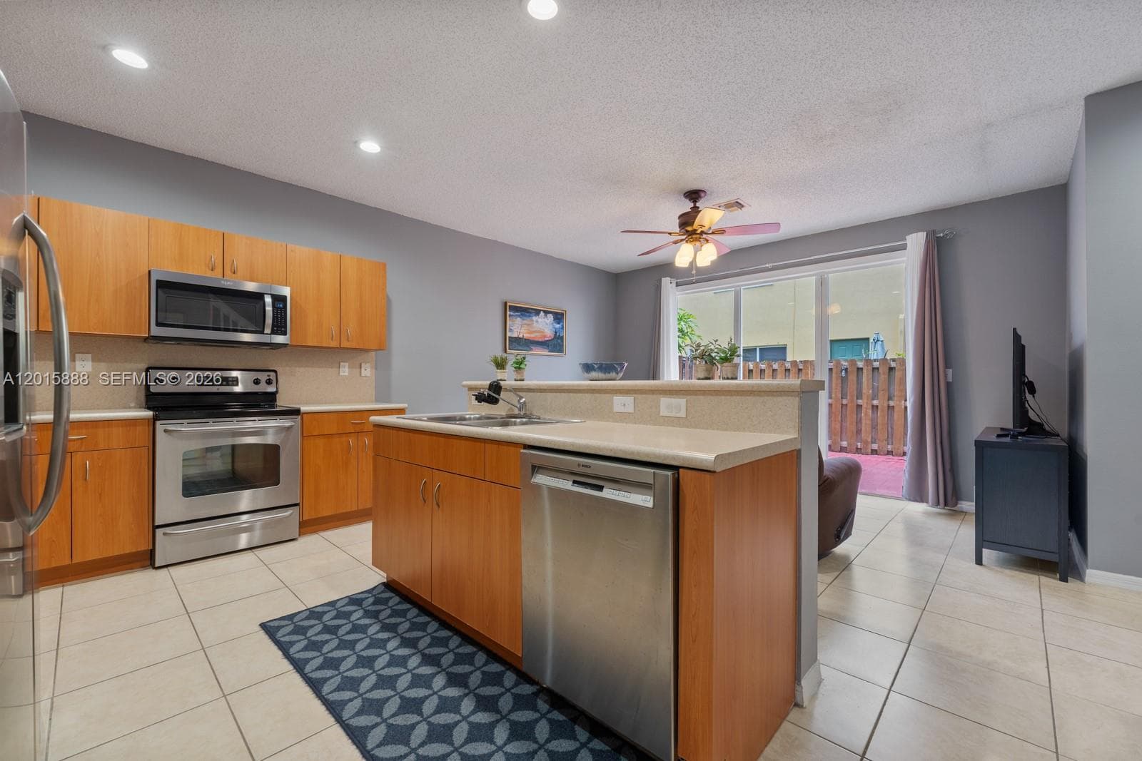 934 NE 42nd Ter, Homestead FL 33033 — 2