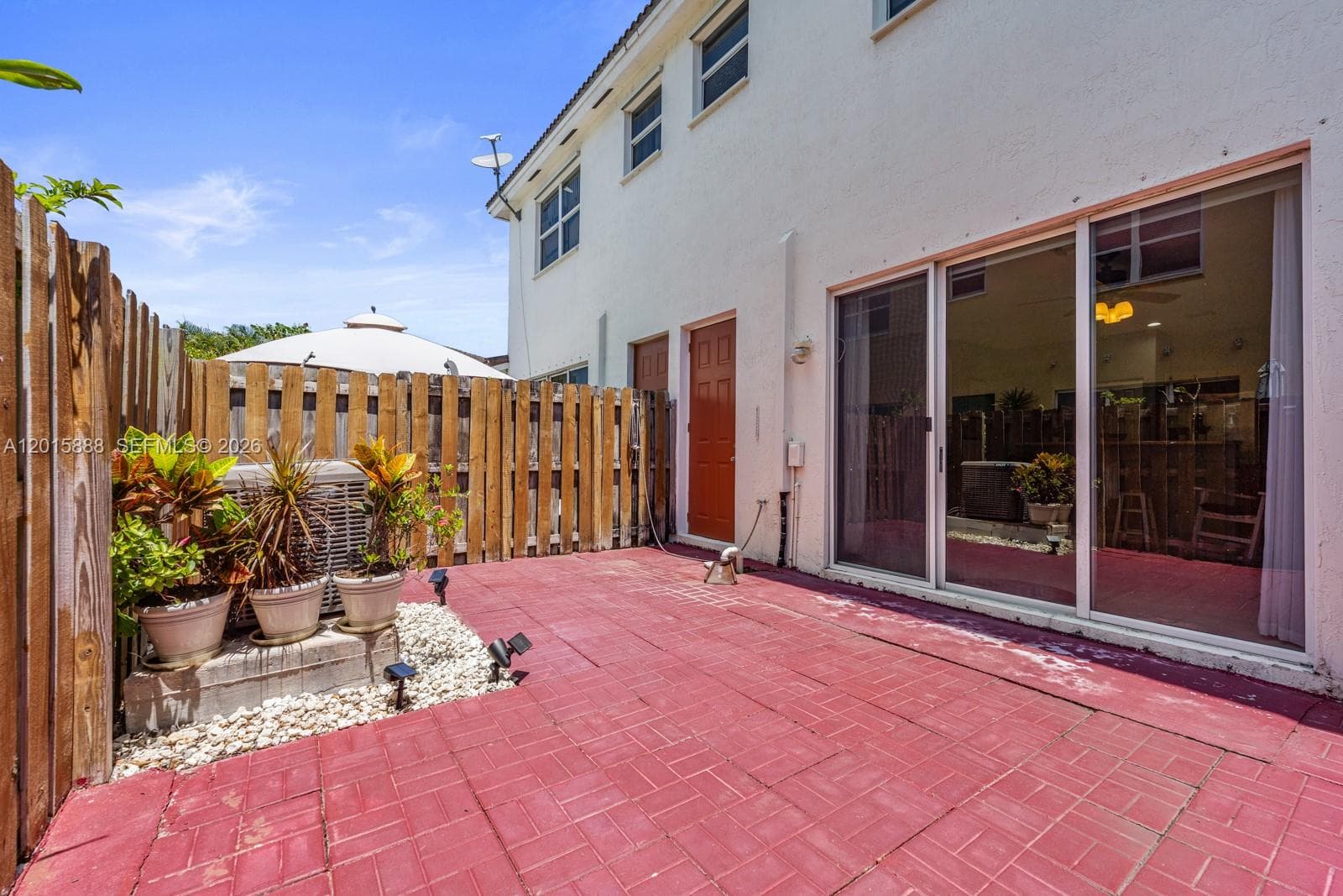 934 NE 42nd Ter, Homestead FL 33033 — 16