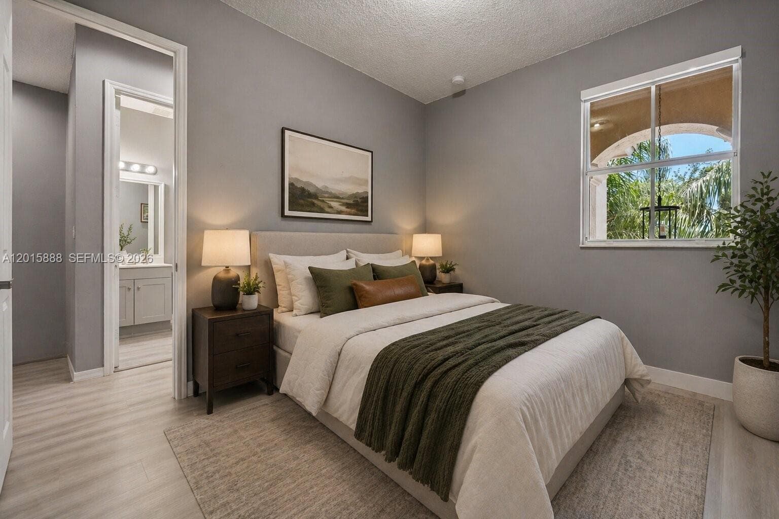 934 NE 42nd Ter, Homestead FL 33033 — 24
