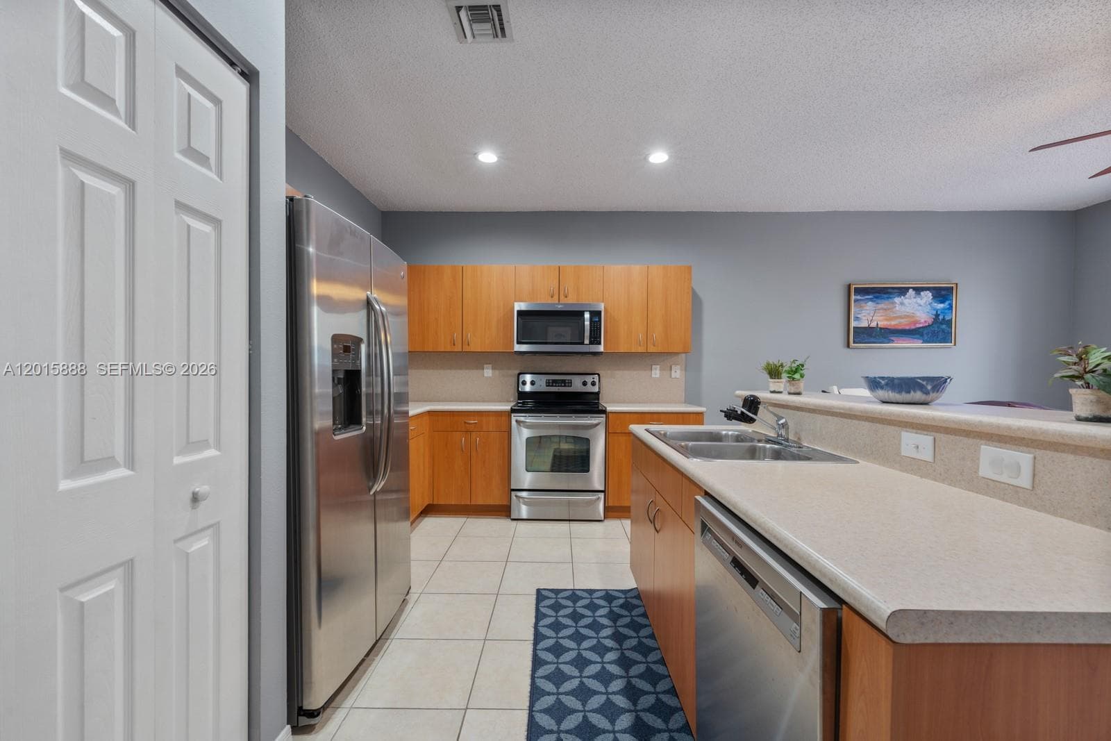 934 NE 42nd Ter, Homestead FL 33033 — 4