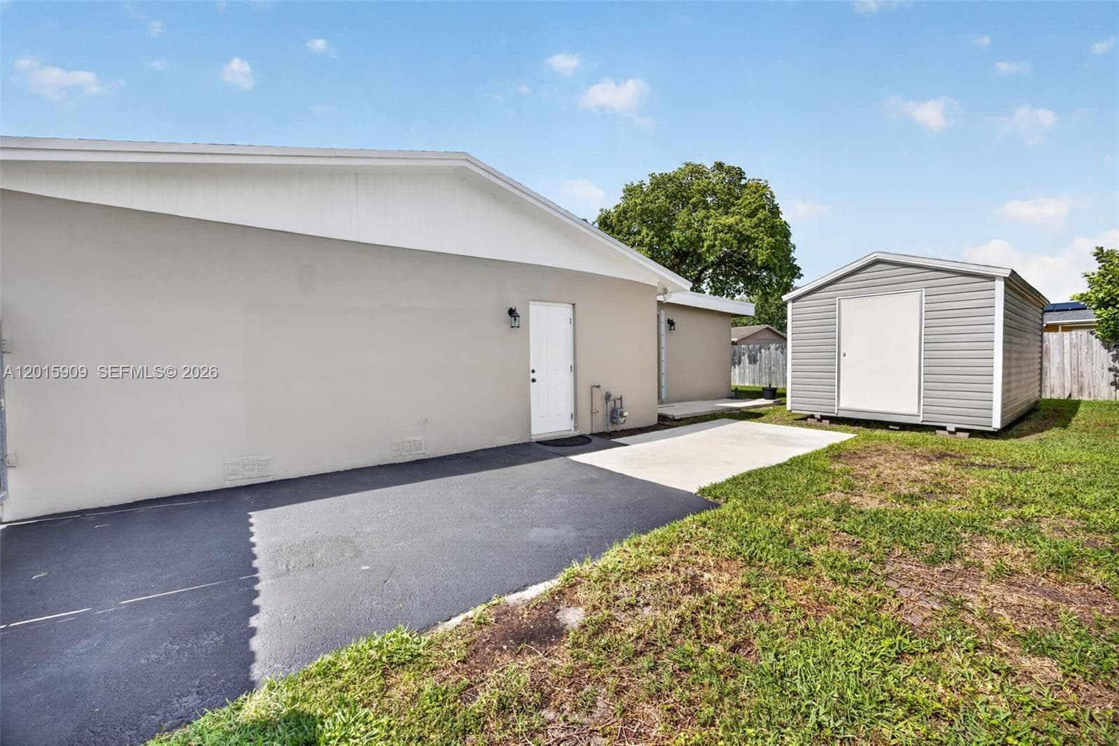 10460 SW 123rd Ct, Miami FL 33186 — 41