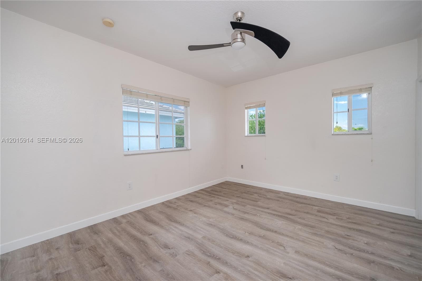 2890 NE 4th St, Homestead FL 33033 — 56