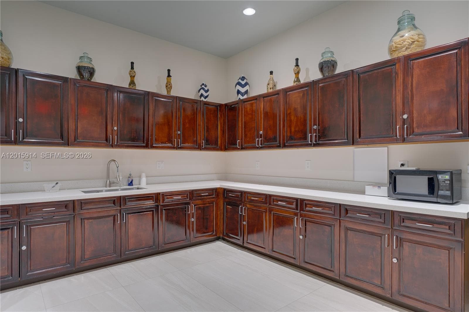 2890 NE 4th St, Homestead FL 33033 — 94