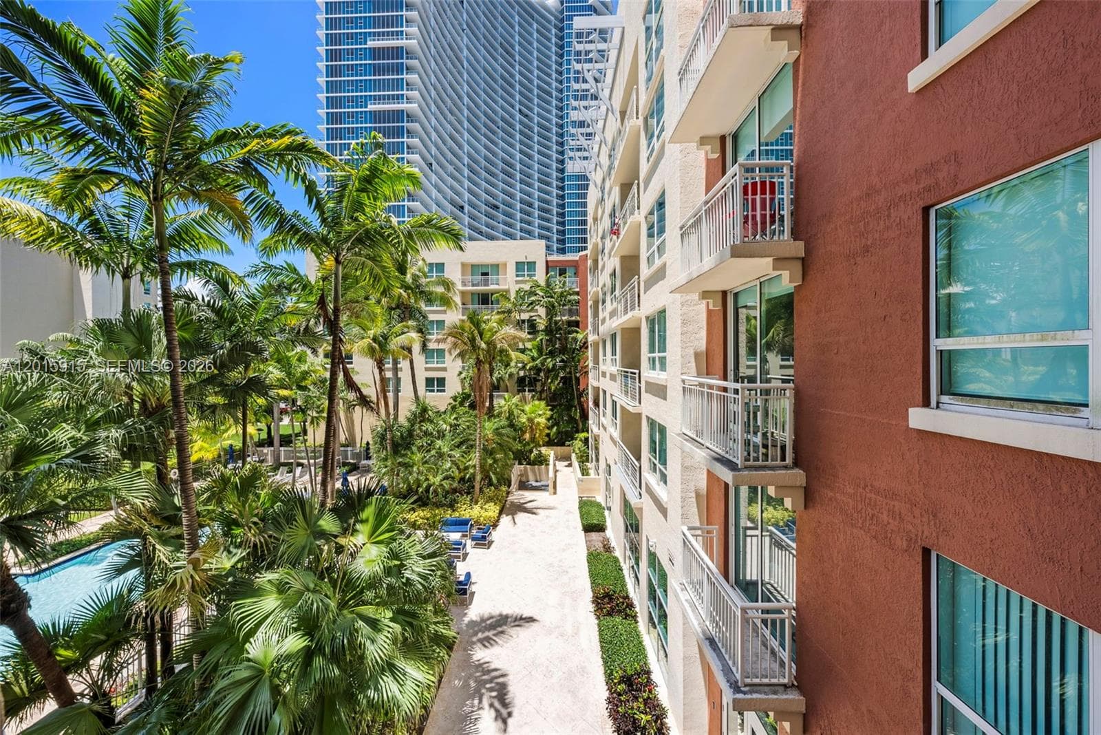 2000 N Bayshore Dr # 307, Miami FL 33137 — 4