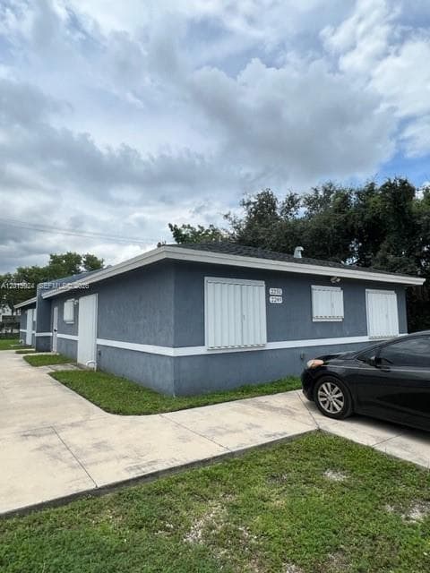 2249 NW 66th St # 2249, Miami FL 33147 — 3