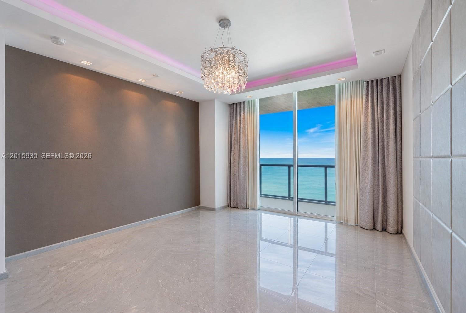 100 S Pointe Dr # 2506, Miami Beach FL 33139 — 16
