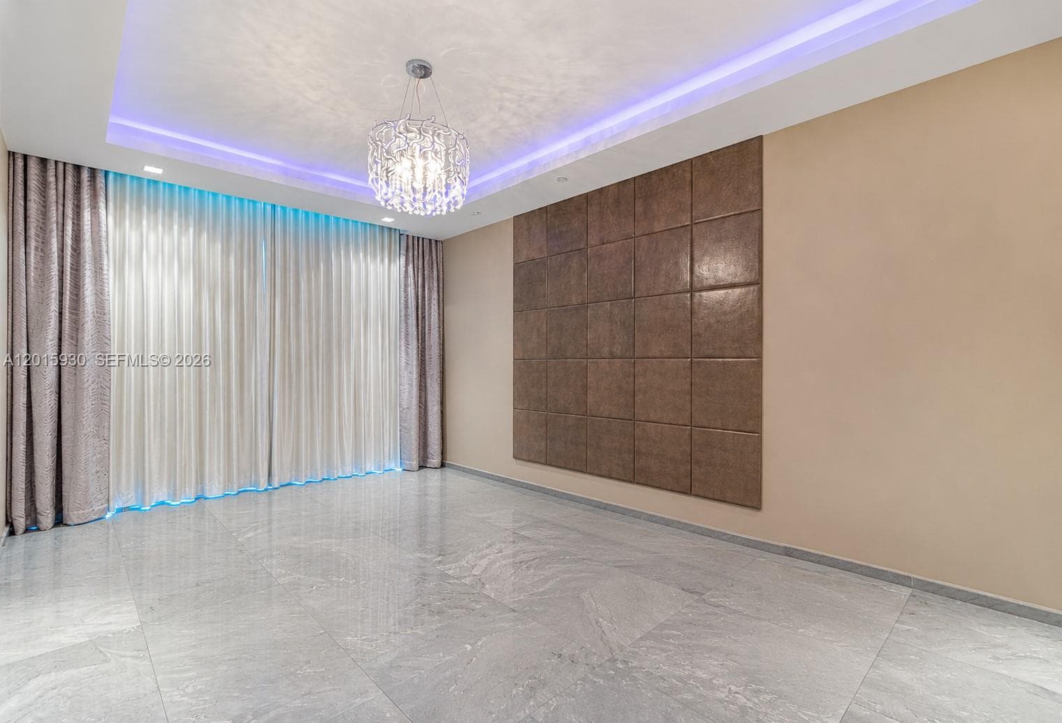 100 S Pointe Dr # 2506, Miami Beach FL 33139 — 24