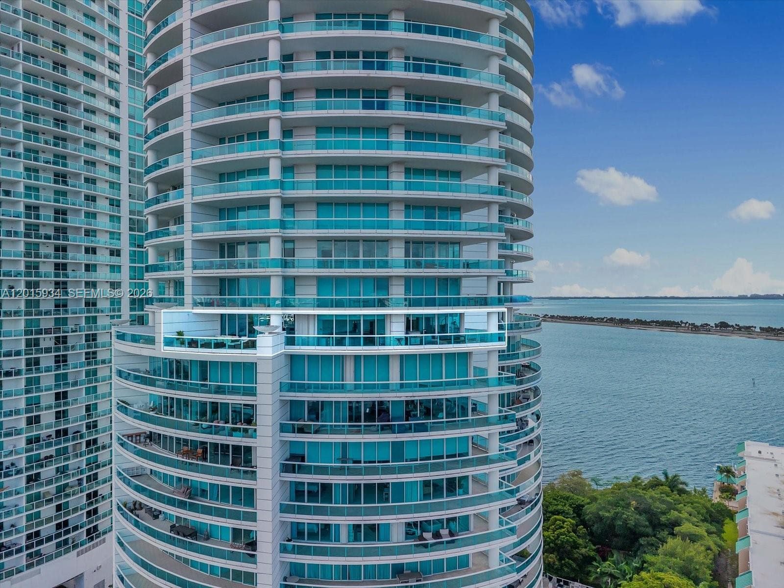 2127 Brickell Ave # 2005, Miami FL 33129 — 32
