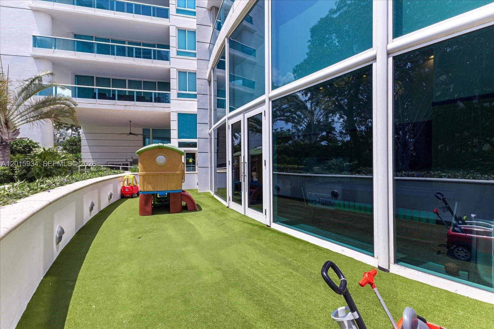 2127 Brickell Ave # 2005, Miami FL 33129 — 38