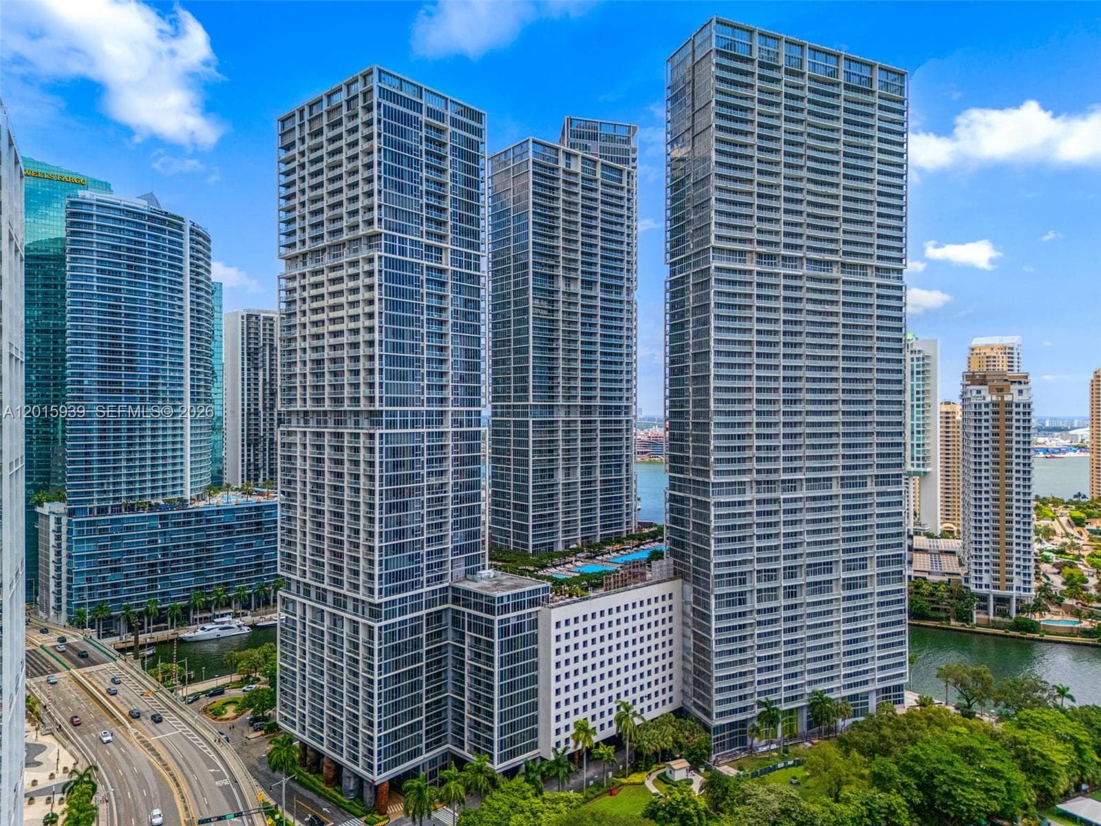 465 Brickell Ave # 4101, Miami FL 33131 — 62