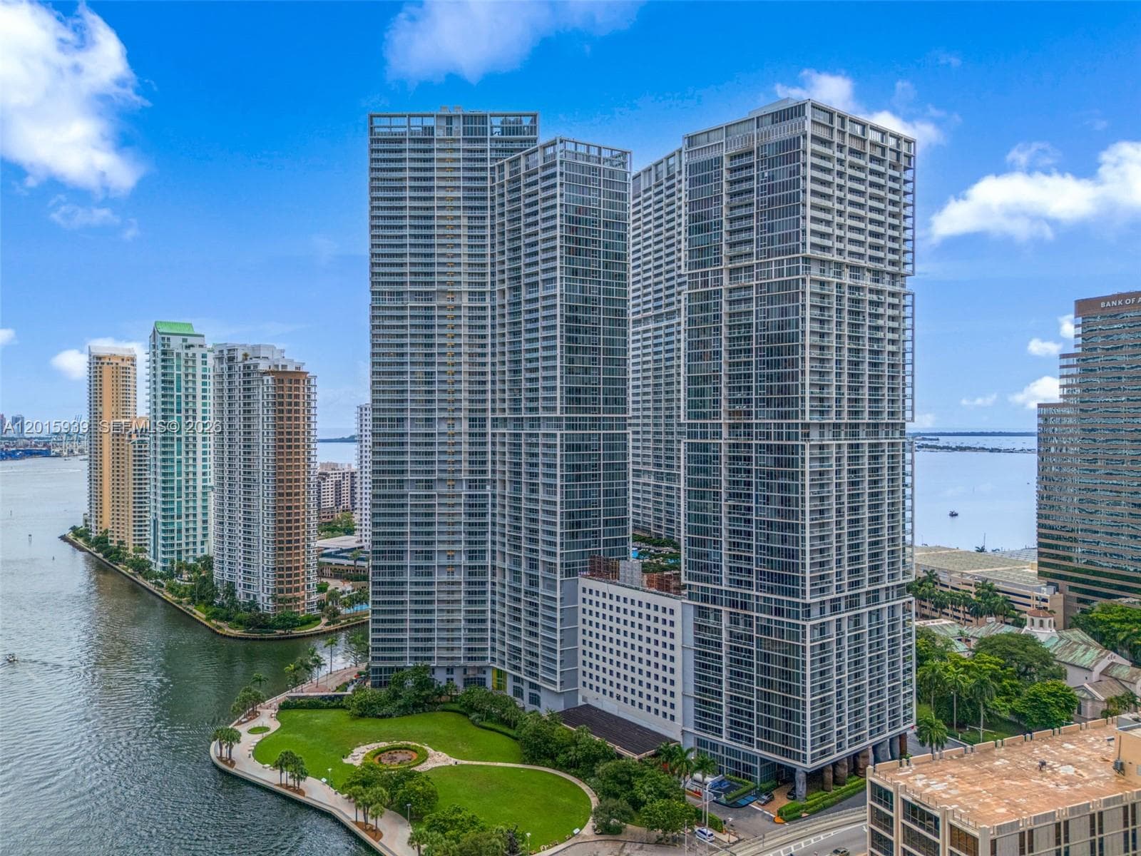 465 Brickell Ave # 4101, Miami FL 33131 — 63