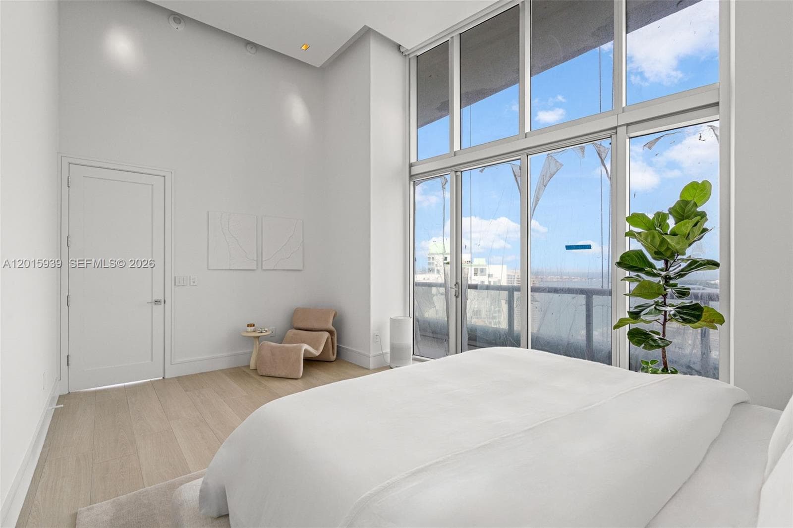 465 Brickell Ave # 4101, Miami FL 33131 — 36
