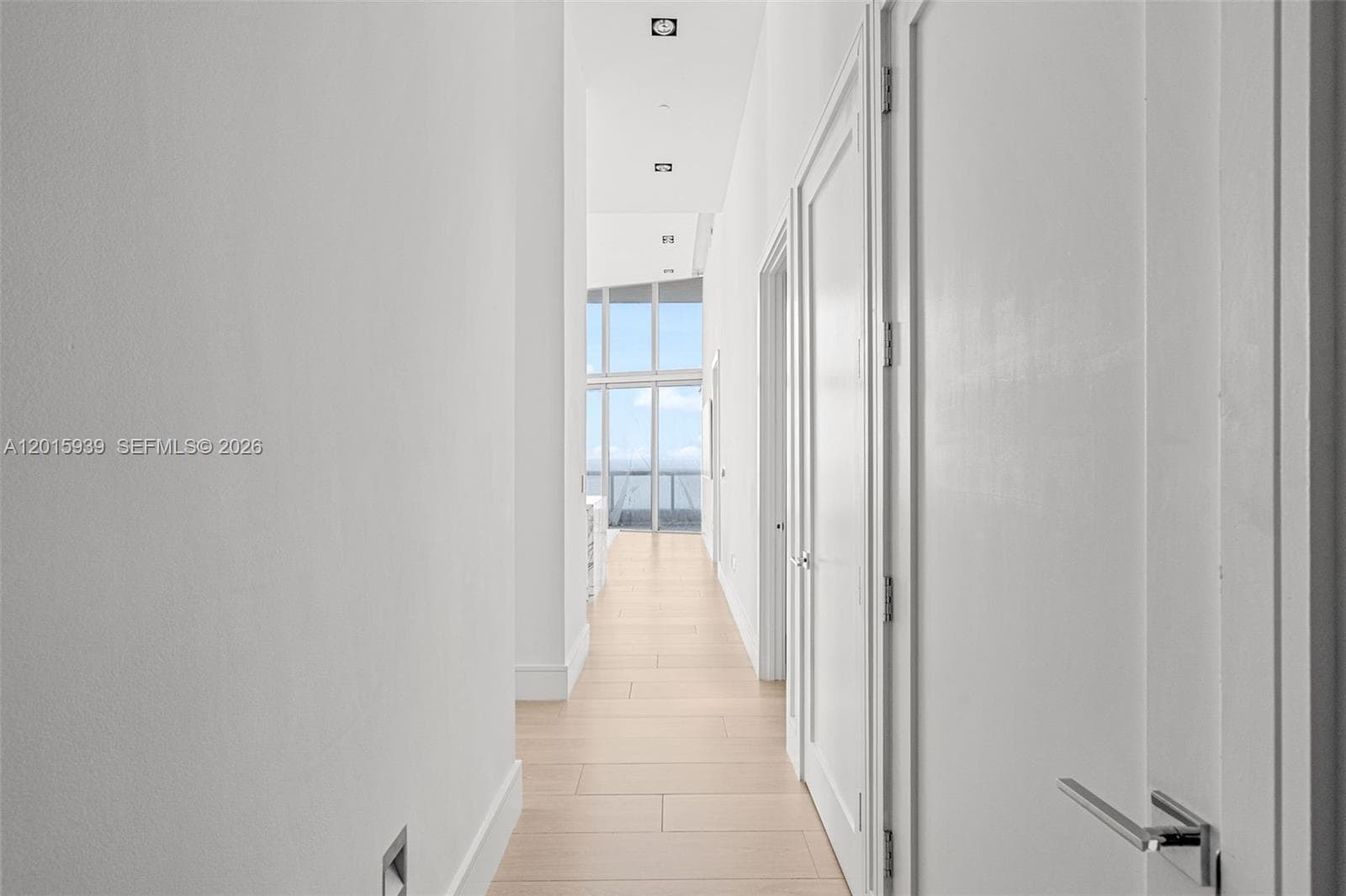 465 Brickell Ave # 4101, Miami FL 33131 — 9