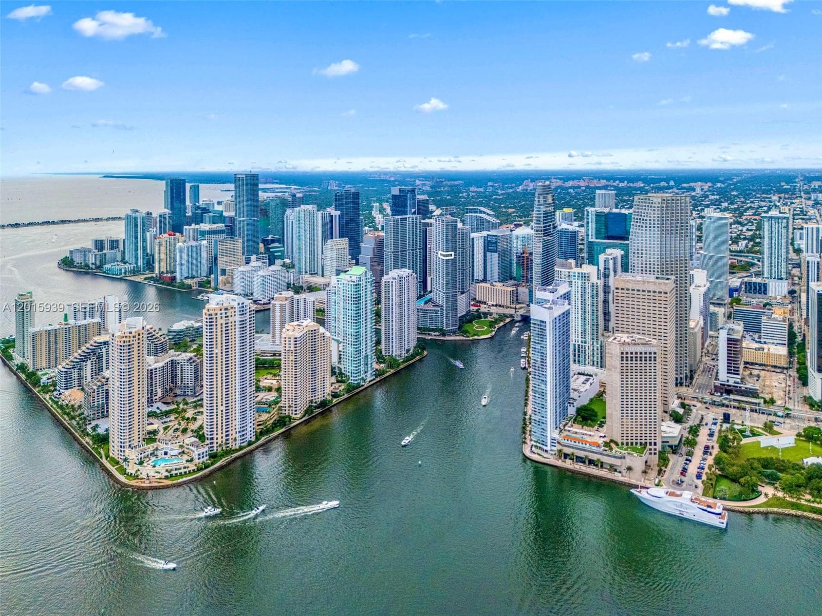 465 Brickell Ave # 4101, Miami FL 33131 — 82