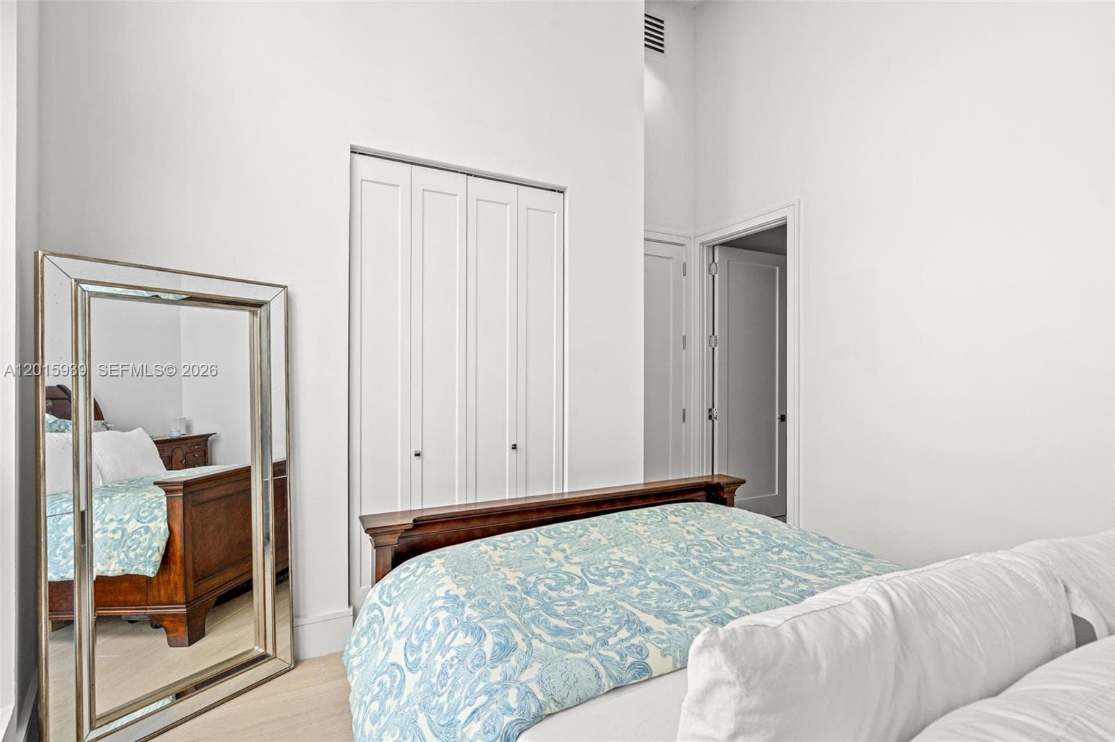 465 Brickell Ave # 4101, Miami FL 33131 — 45