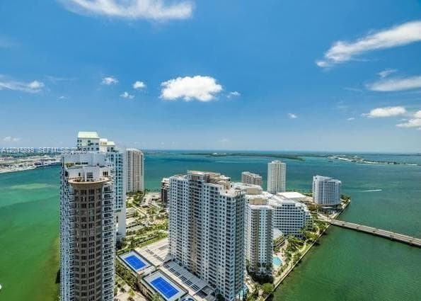 465 Brickell Ave # 4101, Miami FL 33131 — 54