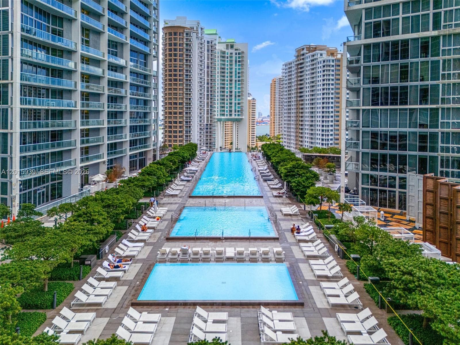 465 Brickell Ave # 4101, Miami FL 33131 — 58