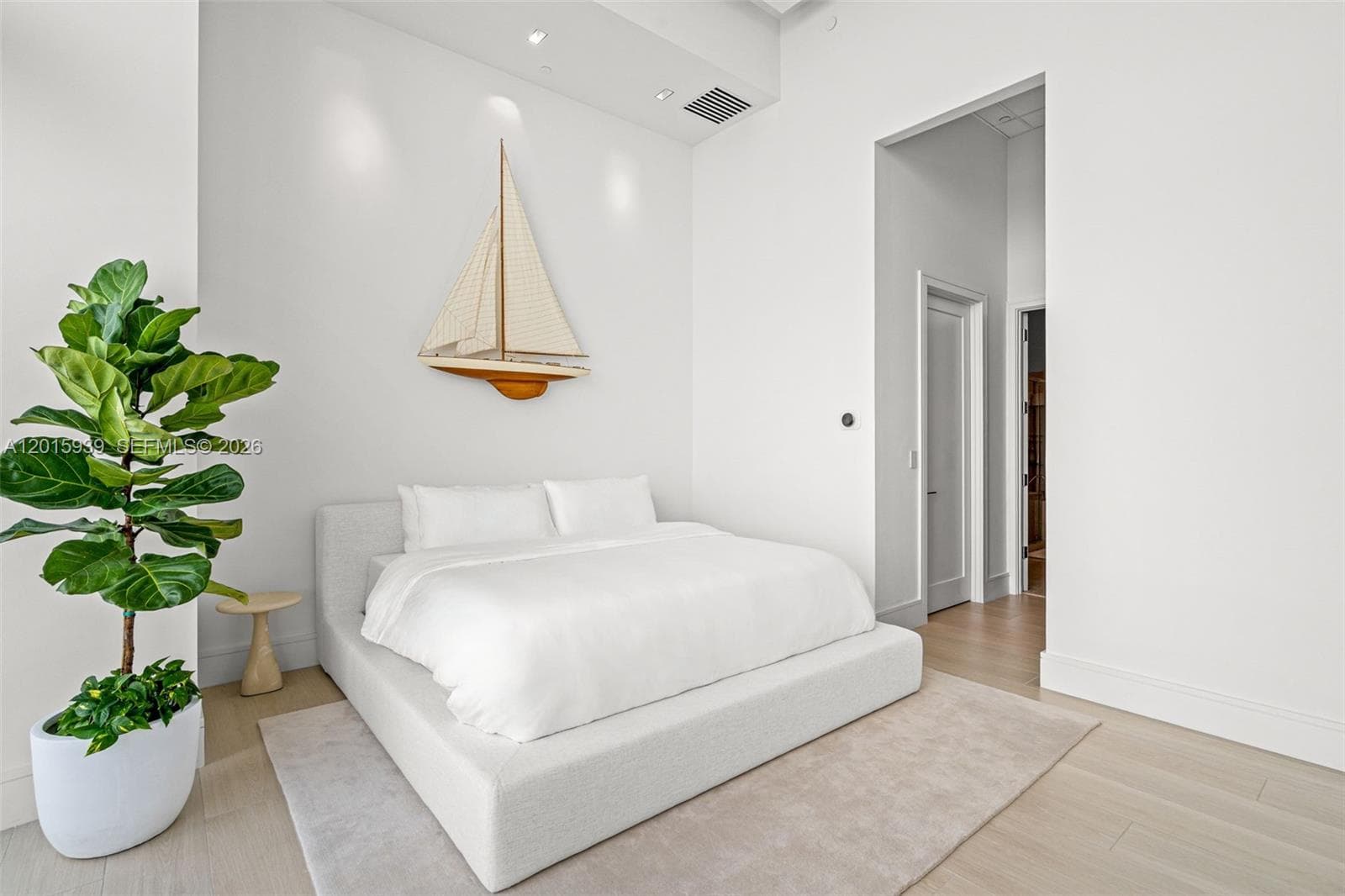 465 Brickell Ave # 4101, Miami FL 33131 — 35