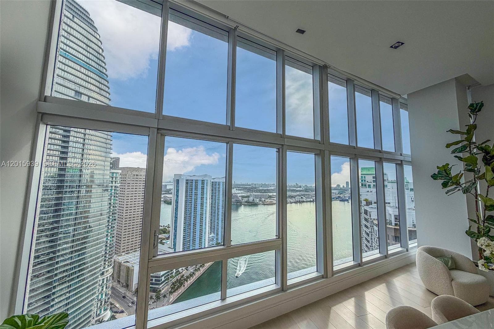 465 Brickell Ave # 4101, Miami FL 33131 — 31