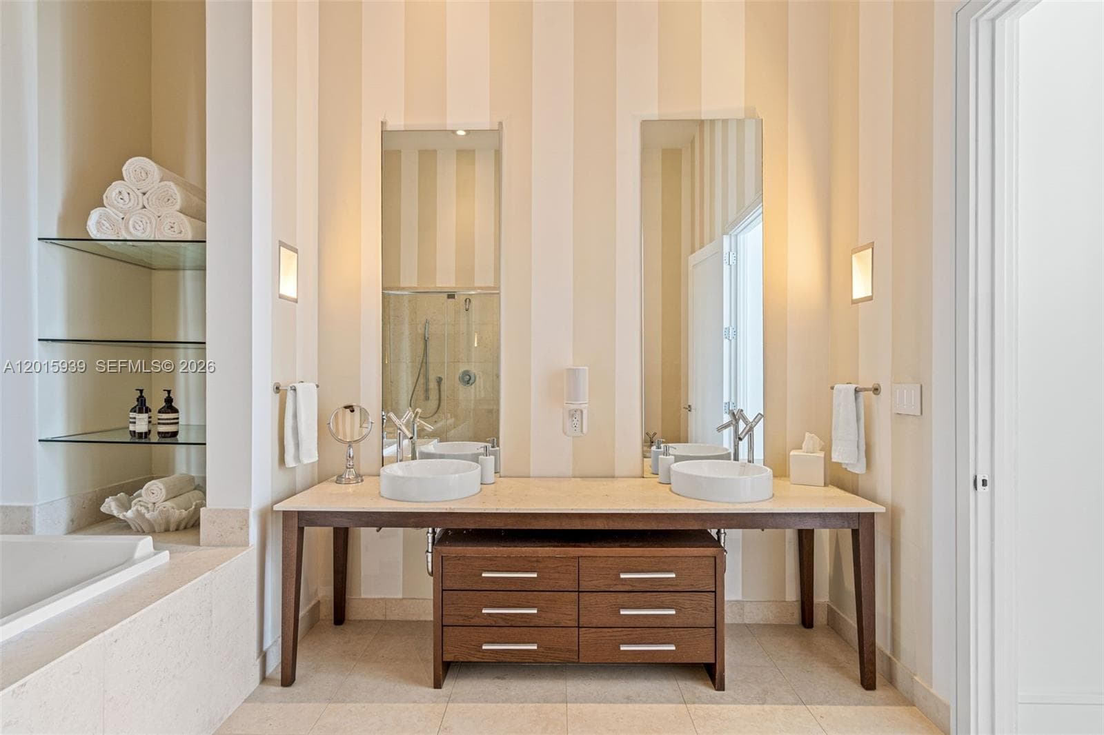 465 Brickell Ave # 4101, Miami FL 33131 — 39