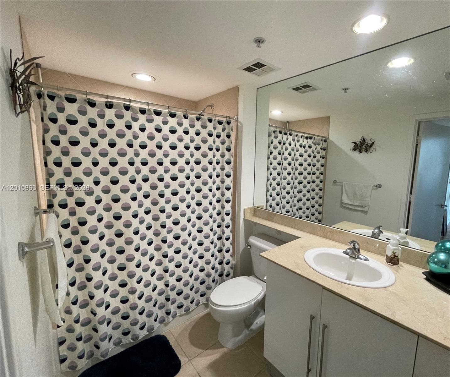 335 S Biscayne Blvd # 3603, Miami FL 33131 — 13