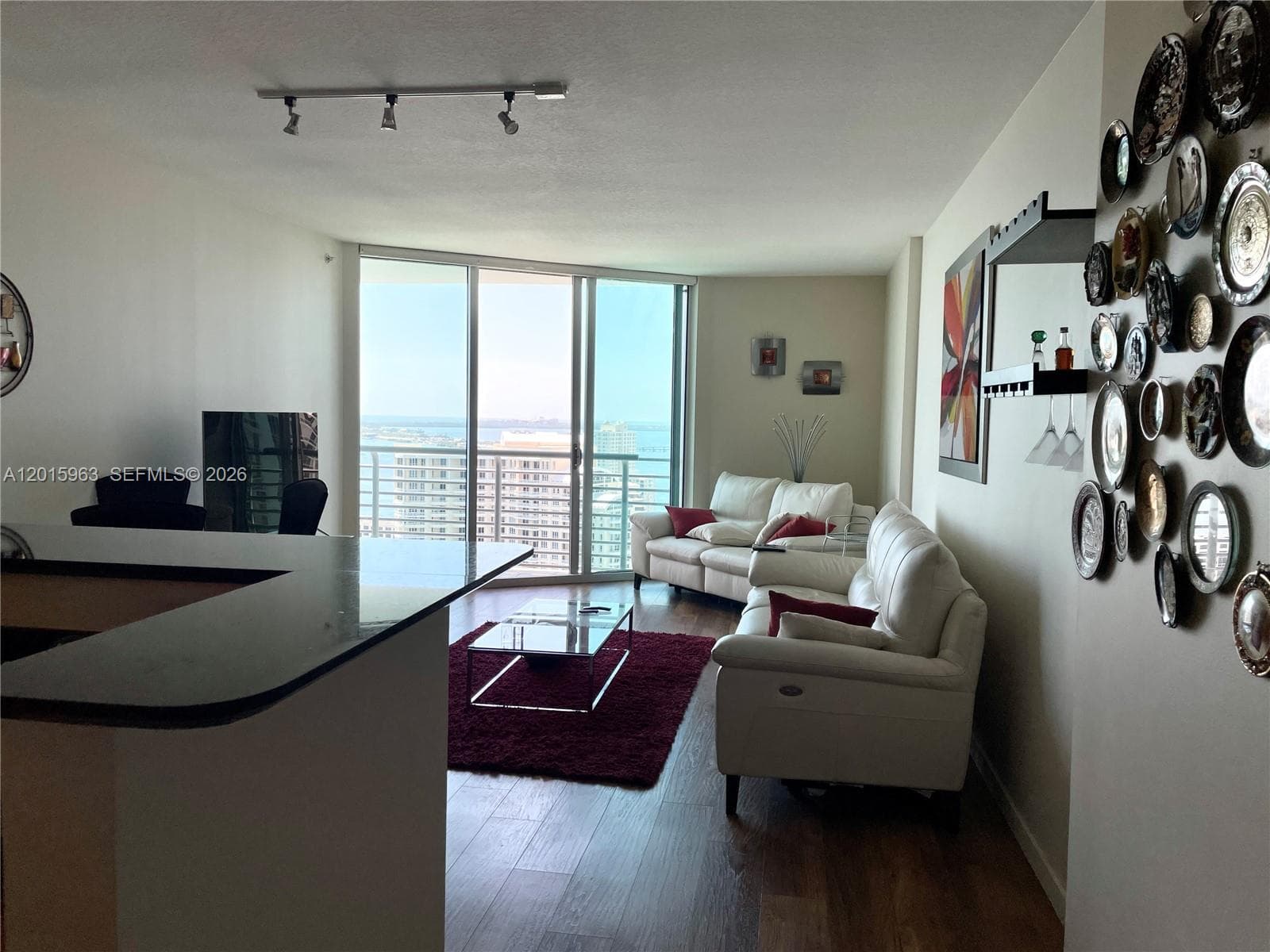 335 S Biscayne Blvd # 3603, Miami FL 33131 — 14