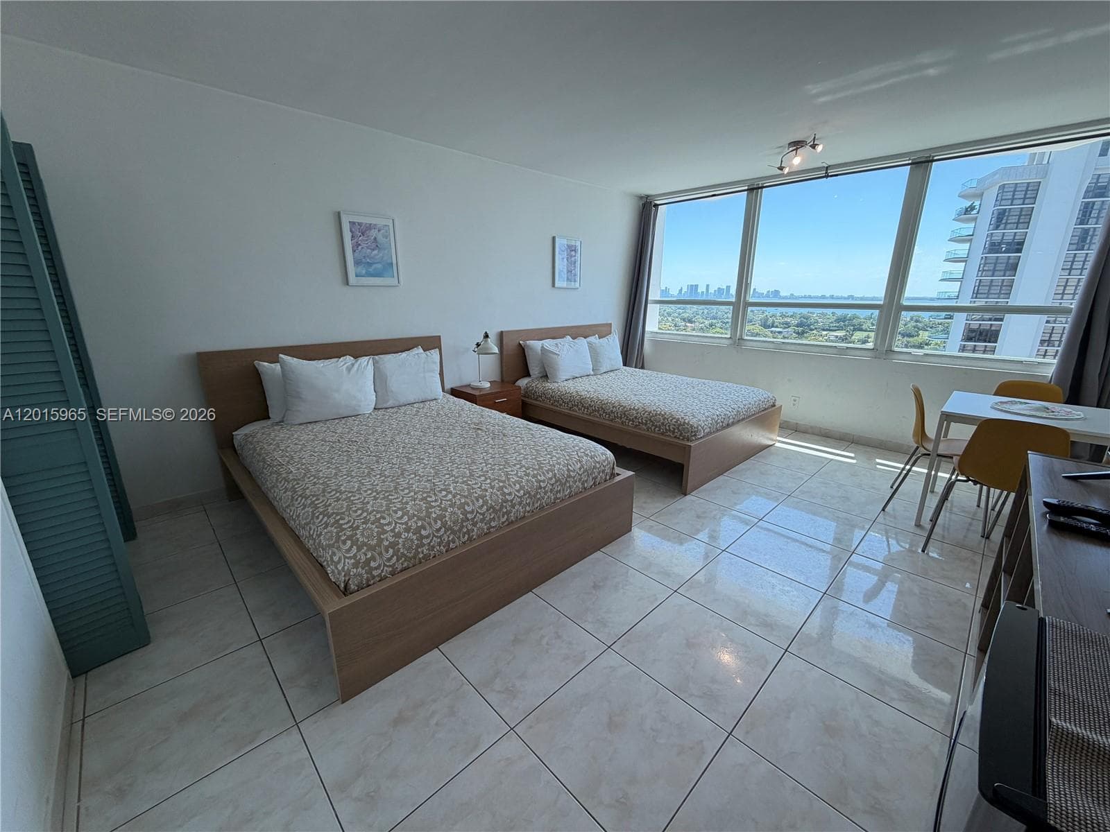 5445 Collins Ave # 1606, Miami Beach FL 33140 — 9