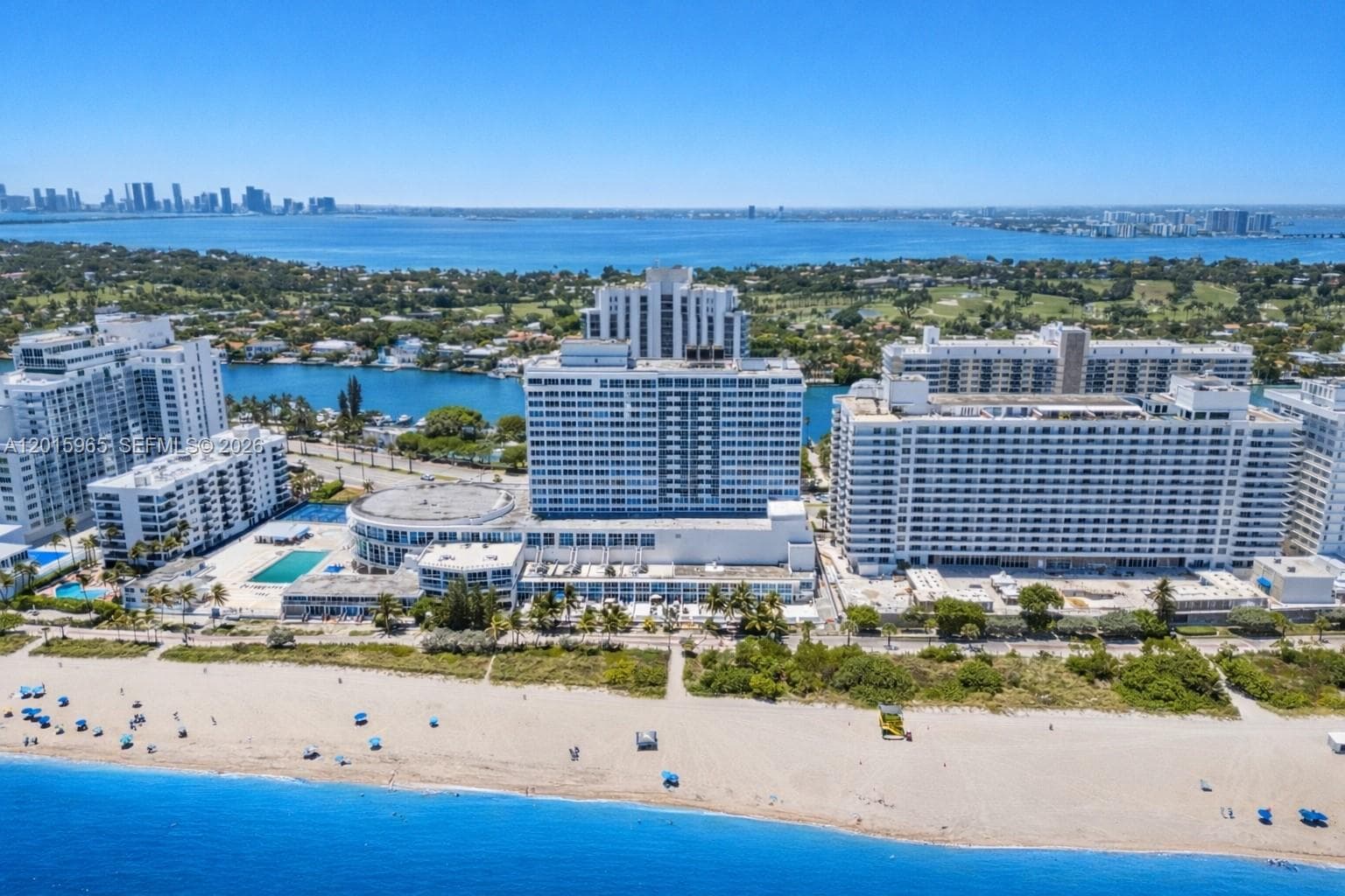 5445 Collins Ave # 1606, Miami Beach FL 33140 — 24