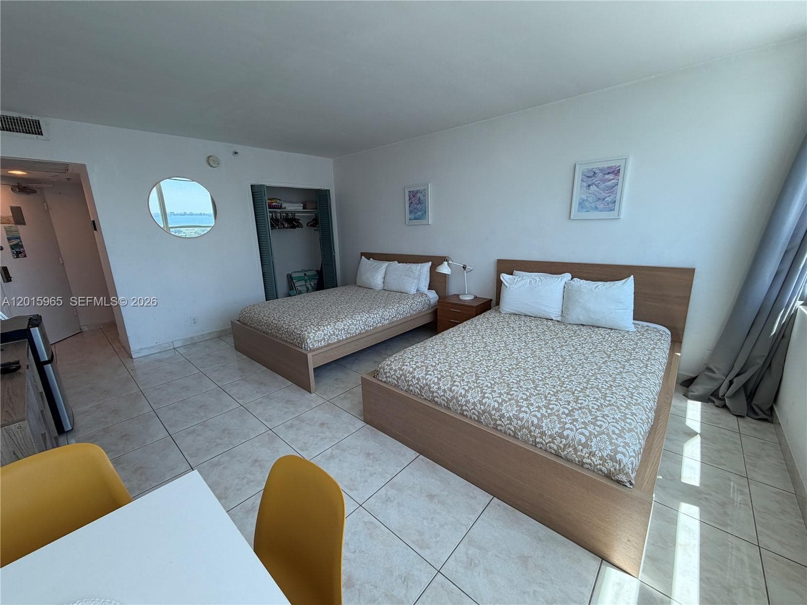 5445 Collins Ave # 1606, Miami Beach FL 33140 — 11